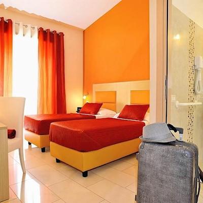 Hotel Scott House 3*